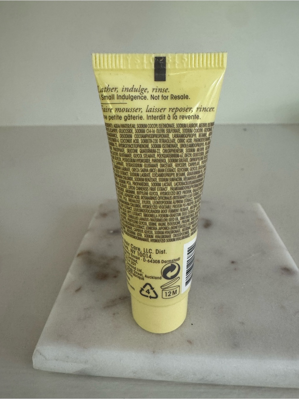 Oribe Hair Alchemy Resilience Shampoo - Yellow Tube - Picture 2 of 2